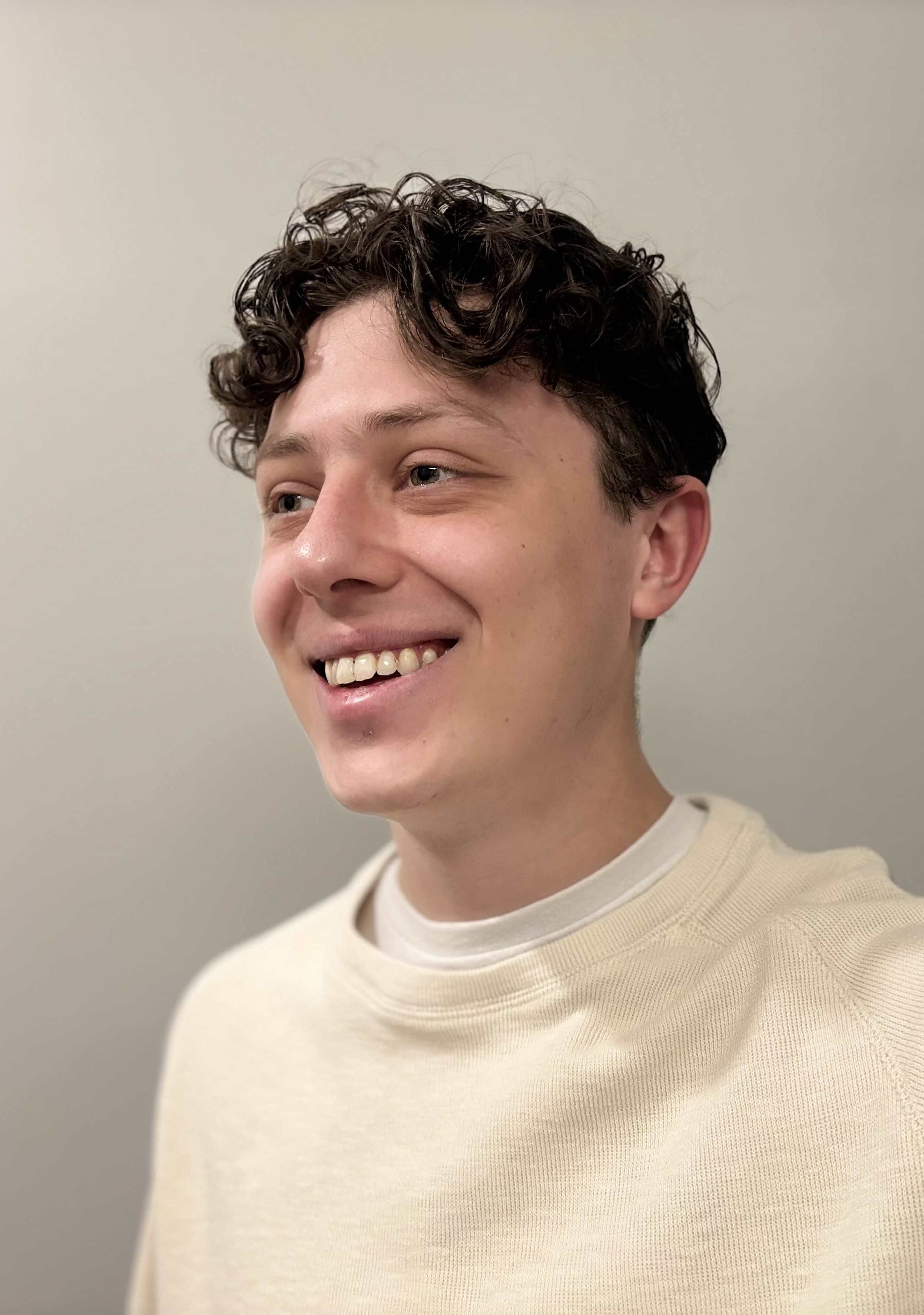 Headshot of Jacob Henley